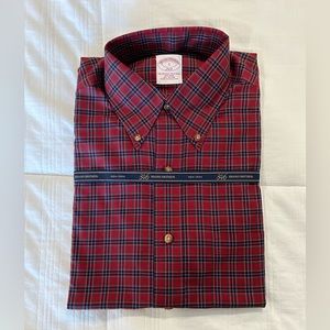 Brooks Brothers Stretch Madison Relaxed-Fit Dress Shirt Small NWT
